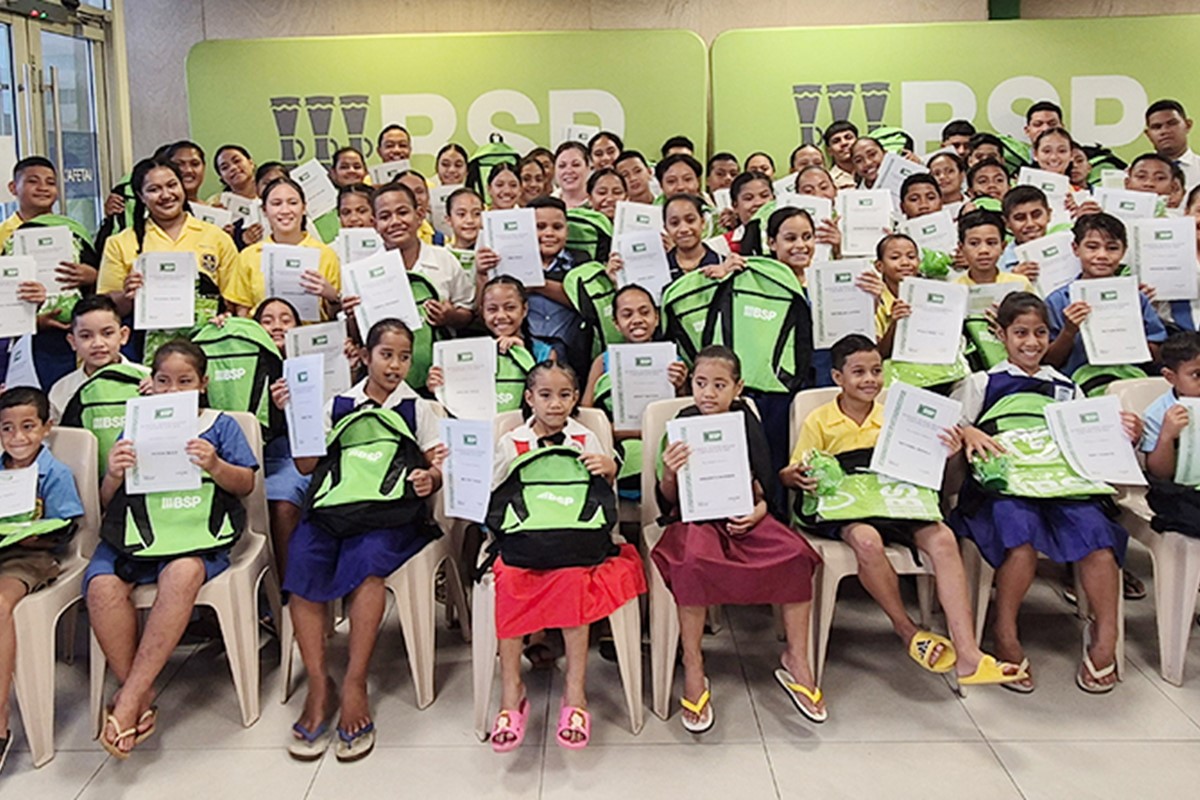 BSP Samoa Awards Schorlarships to 70 students